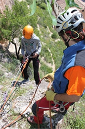 Actividades de aventura. Rappel y tirolina Cuenca